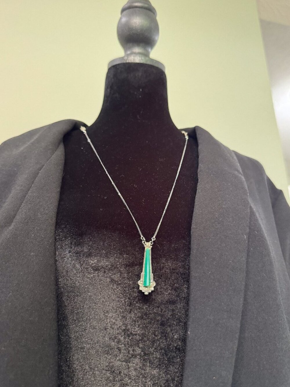 Antique Art Deco 925 Silver Marcasite Green Stone 30" Sautoir Necklace